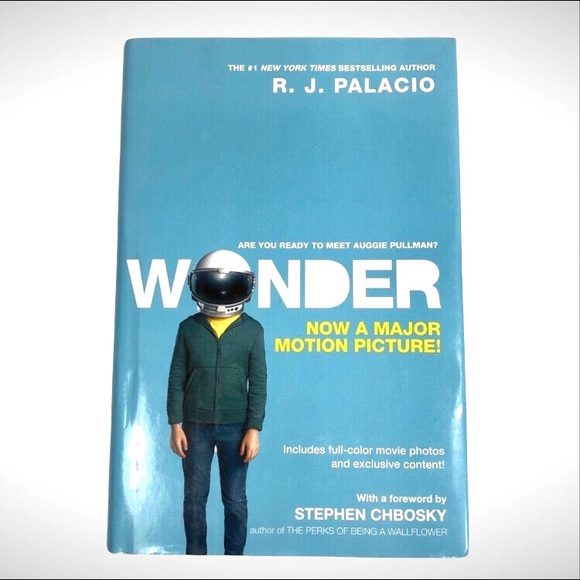 “Wonder” R. J. Palacio (2017, Hardcover) - Picture 1 of 4